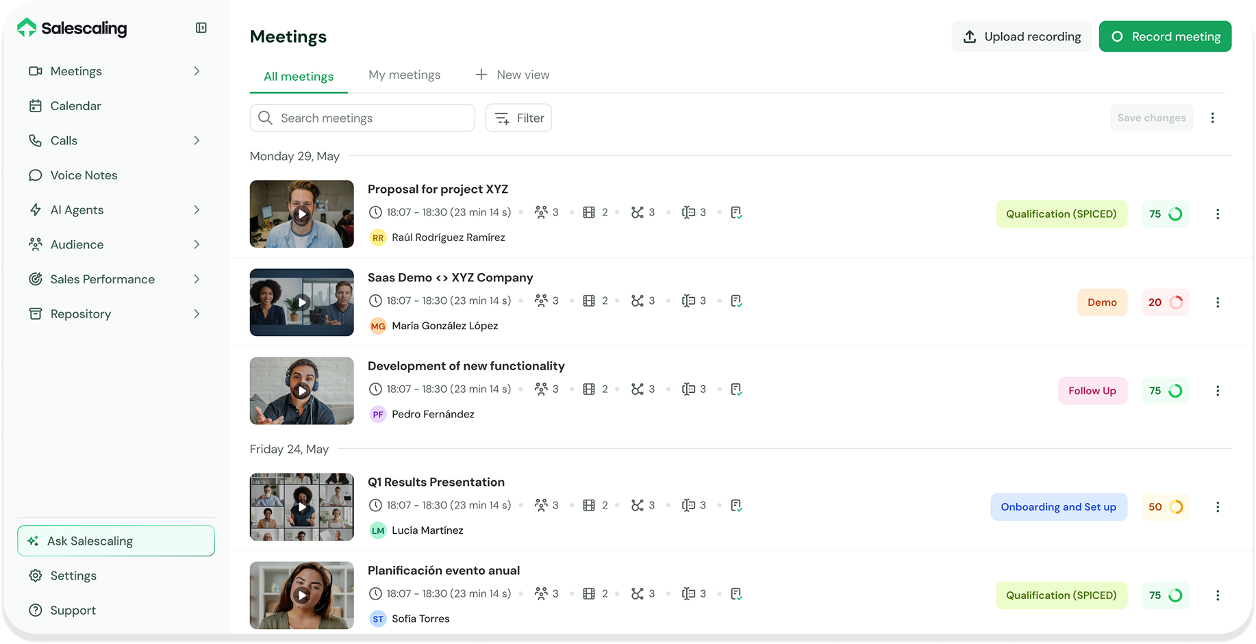 AI note taker: summaries and transcription